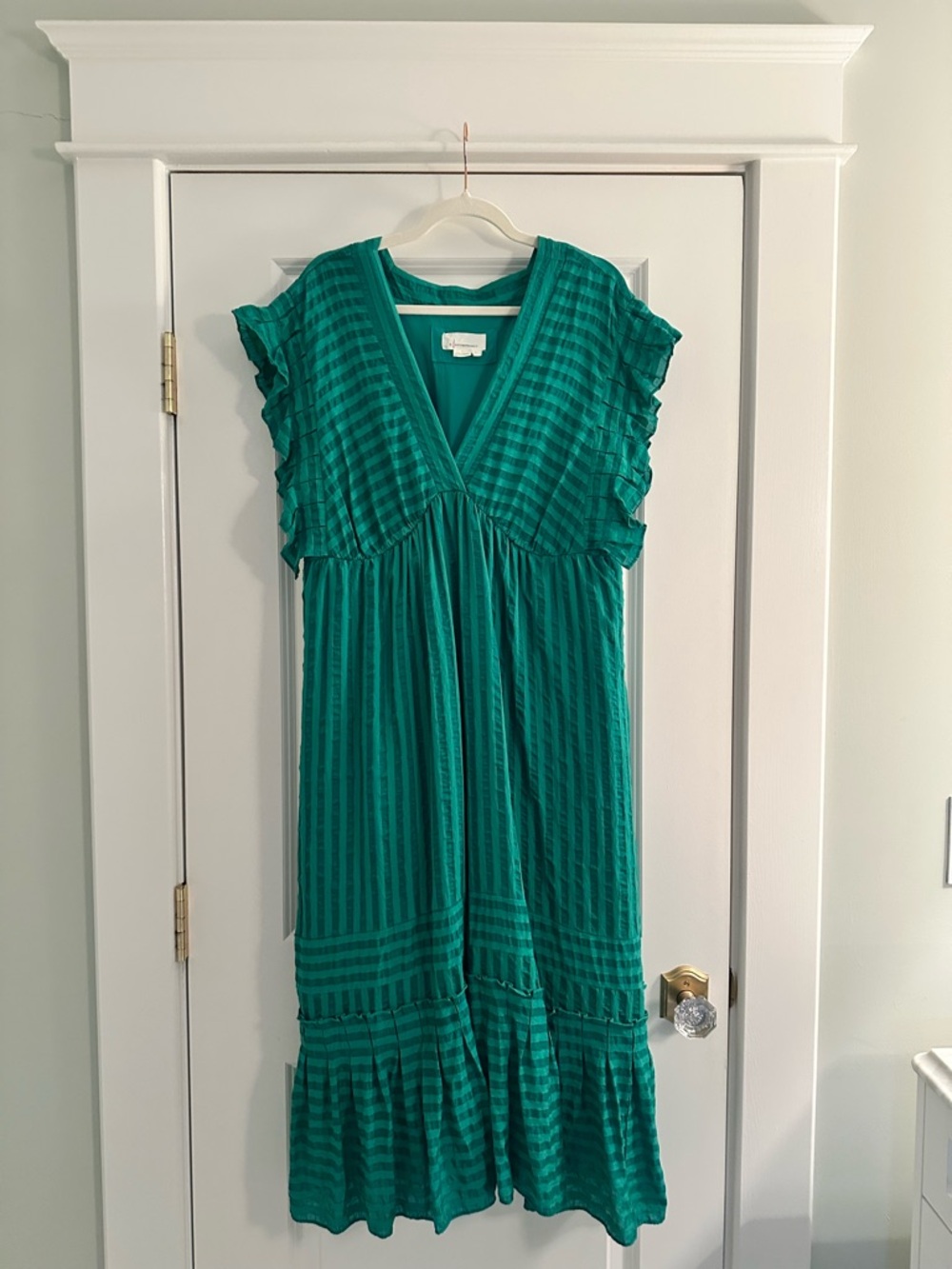 Anthropologie Emerald Green V-Neck Tonal Stripe Ruffle Midi Dress w/ Pockets L